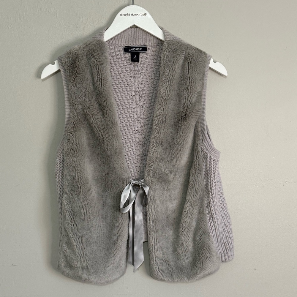LAND’S END Women’s Gray Faux Fur & Knit Vest Front Ribbon Tie Merino Blend Sz S